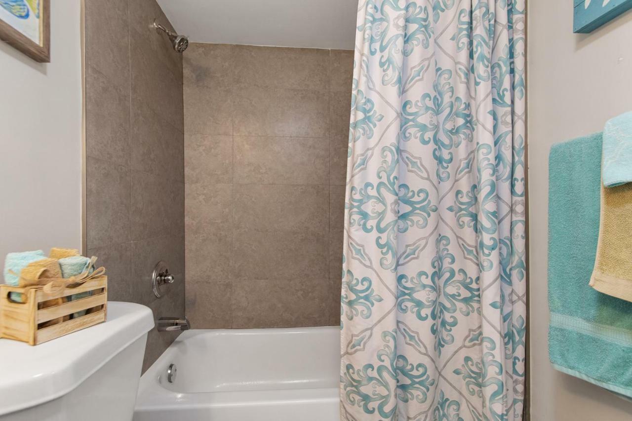 2 Bedroom 2 Bath With Patio On 11Th Collins Ave Miami Beach Dış mekan fotoğraf